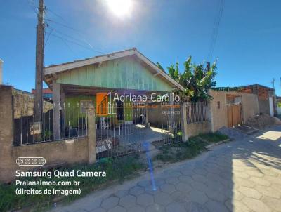 Casa para Venda, em Laguna, bairro Vila Vitoria, 3 dormitórios, 2 banheiros, 2 vagas